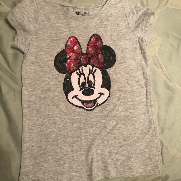 Disney Other - Disney Minnie Mouse sequin grey top 5 EUC